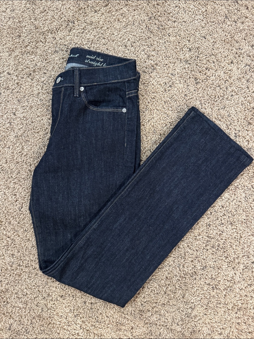 7 For All Mankind straight leg size 26